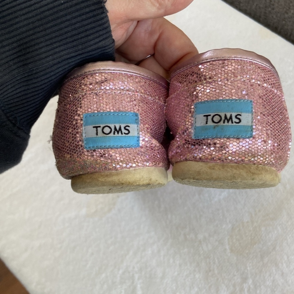 TOMS Shimmering Pink Slip-Ons - Picture 4 of 8